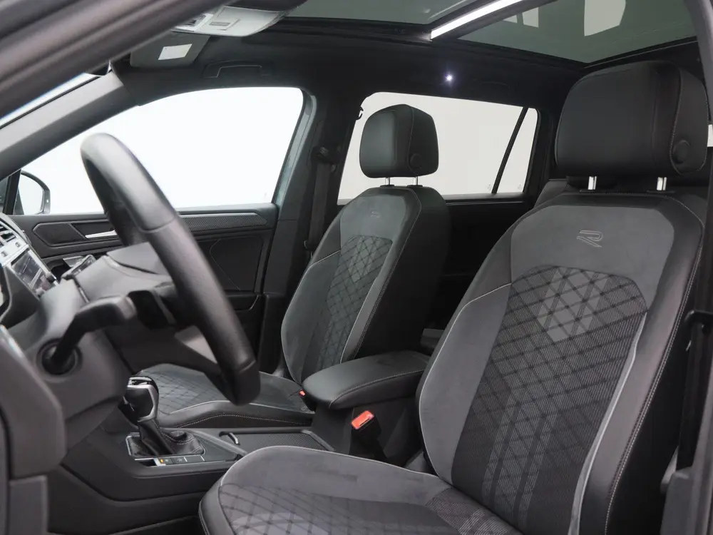Volkswagen Tiguan Allspace 1.5 TSi 150 Pk Automaat R-Line Bu uit 2023, foto 5