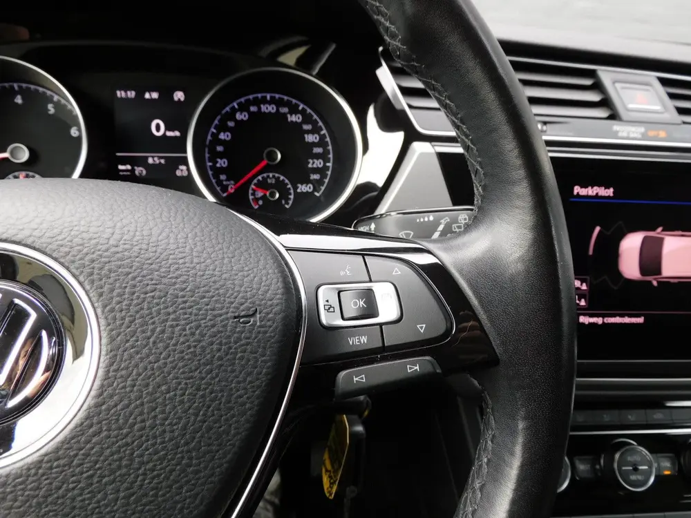 Volkswagen Touran 1.0 TSI Highline Business R 7 PERSOONS! TO uit 2019, foto 20