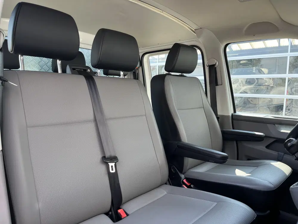 Volkswagen Transporter 2.0 TDI L2H1 DC 30 Dubbele cabine ope uit 2021, foto 6