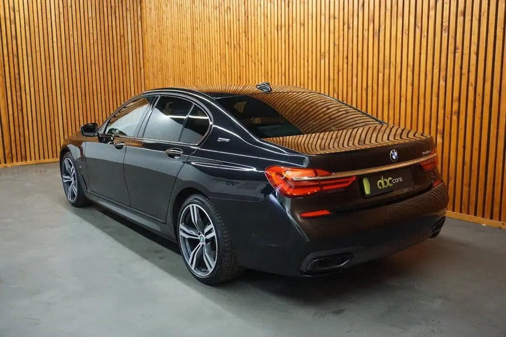 BMW 7-serie 740e iPerformance High Executive Automaat uit 2019, foto 5
