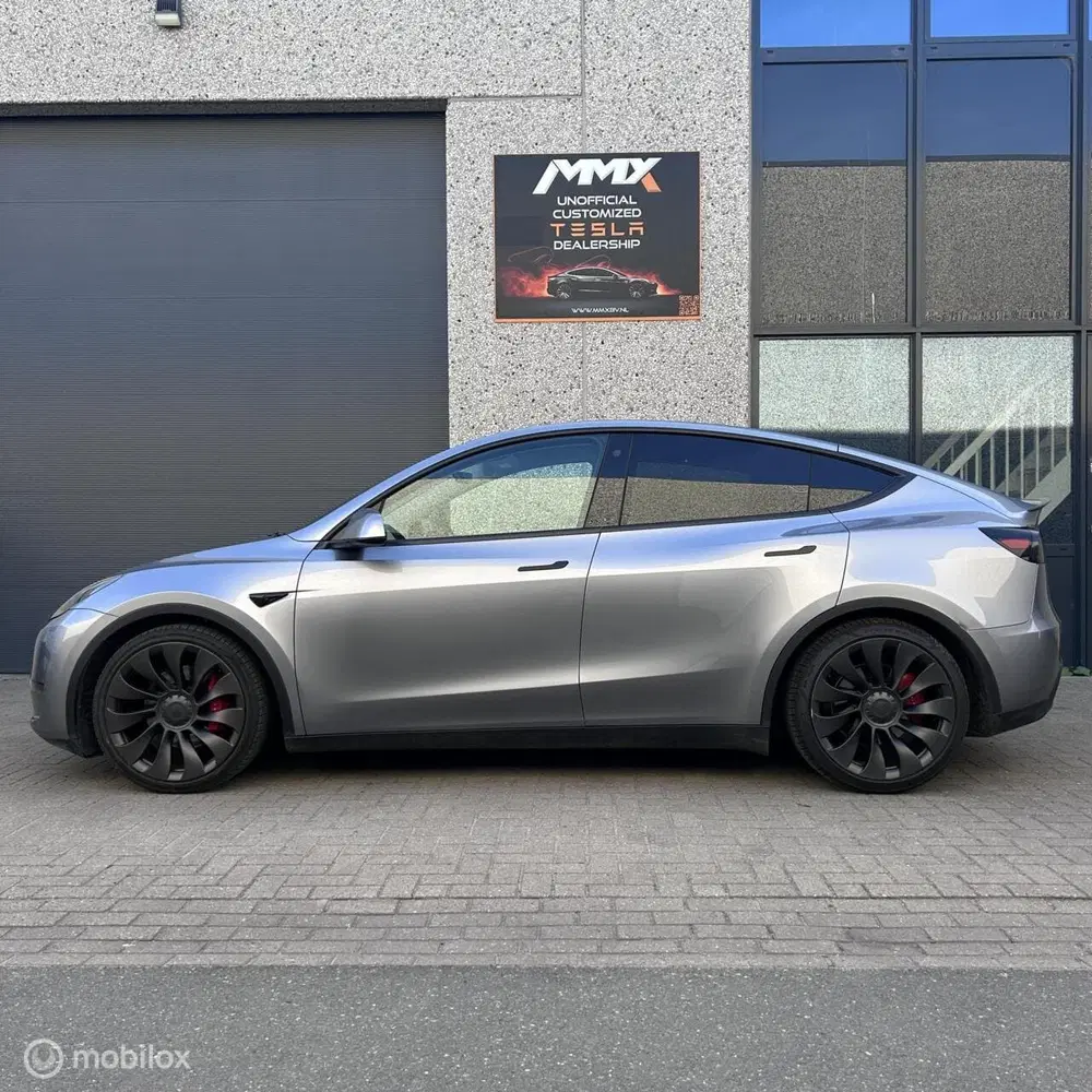 Tesla Model Y Performance + MMX PACK + IAP + 21" uit 2023, foto 6