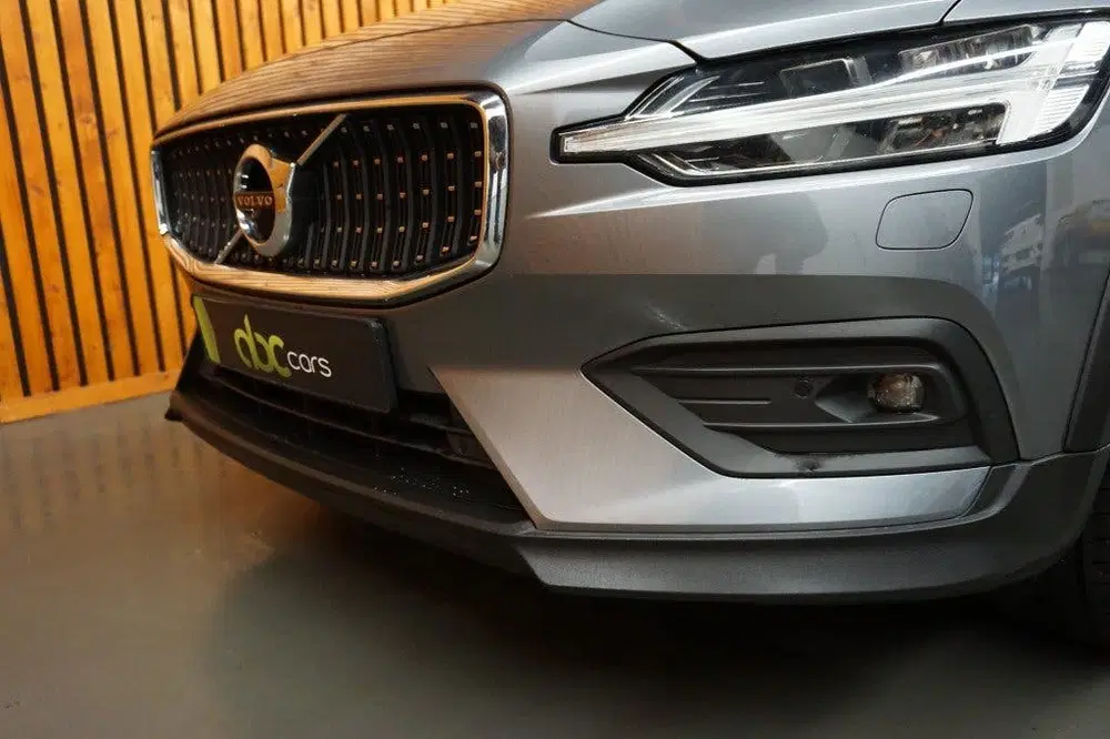 Volvo V60 2.0 T5 AWD PRO CROSS COUNTRY uit 2020, foto 3