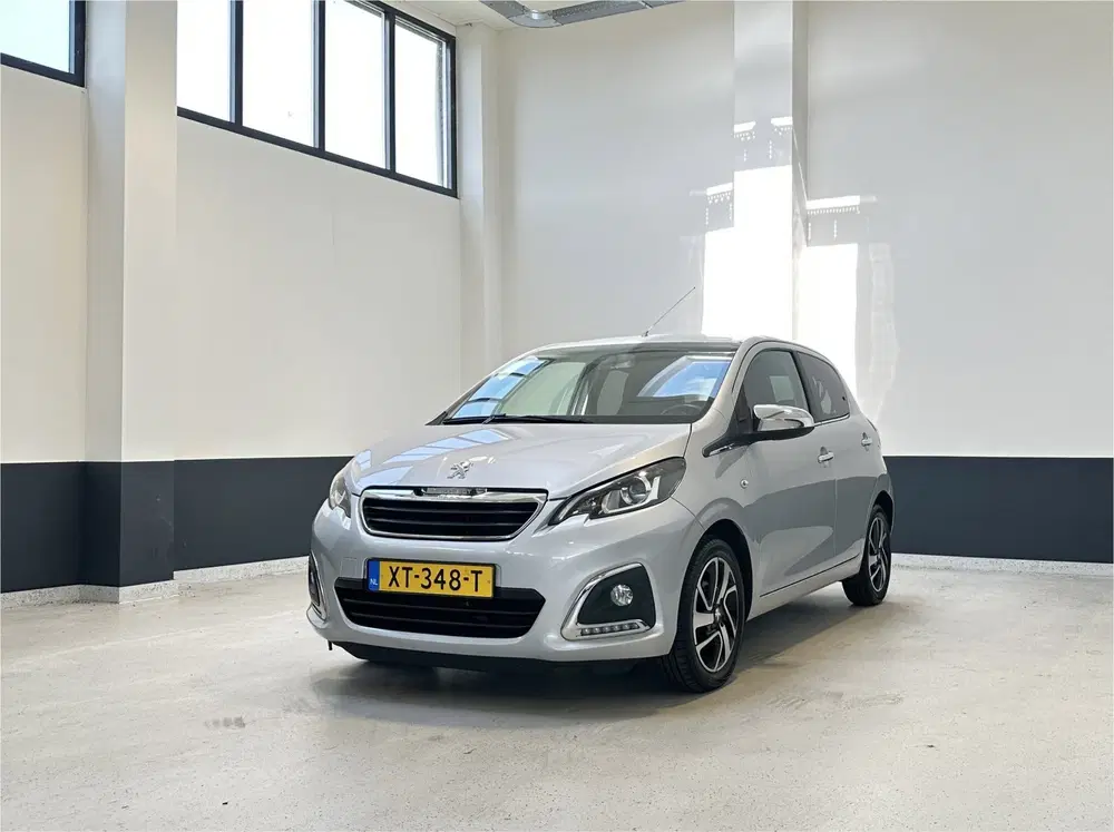 Peugeot 108 1.0 e-VTi Allure uit 2019, foto 2