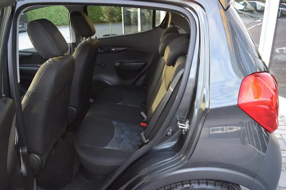 Opel Karl 1.0 Rocks Online Edition uit 2019, foto 9