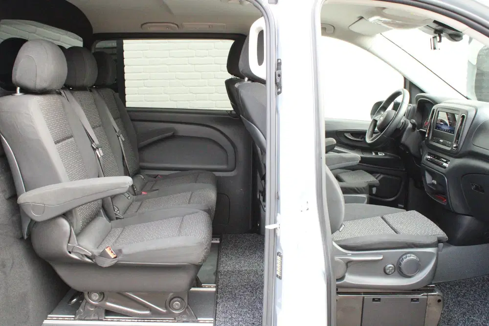 Mercedes-Benz Vito 116 CDI uit 2024, foto 4