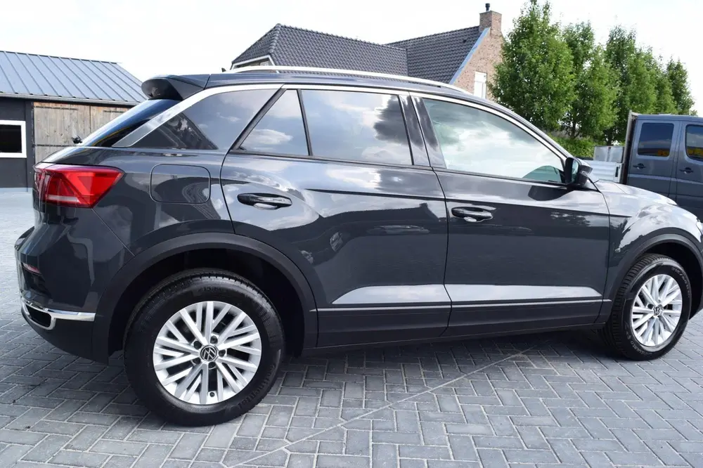 Volkswagen T-Roc 1.5 TSI Style Business van camera el achter uit 2021, foto 3