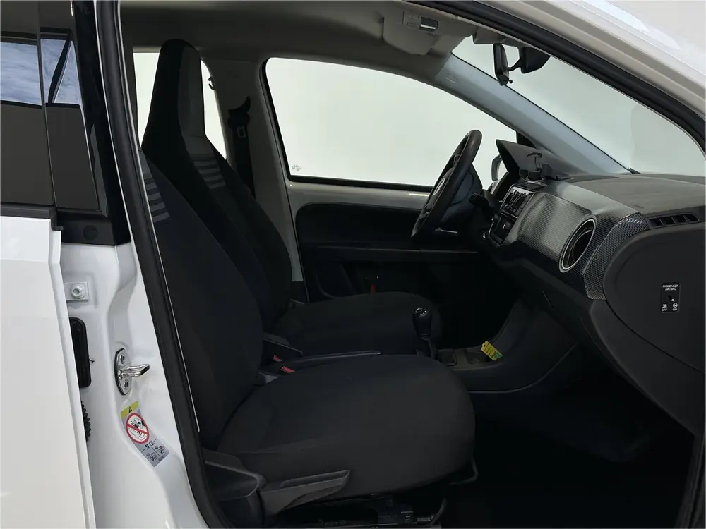 Volkswagen Up! 1.0 BMT move up! | Airco | Bluetooth | NL | 2 uit 2020, foto 19