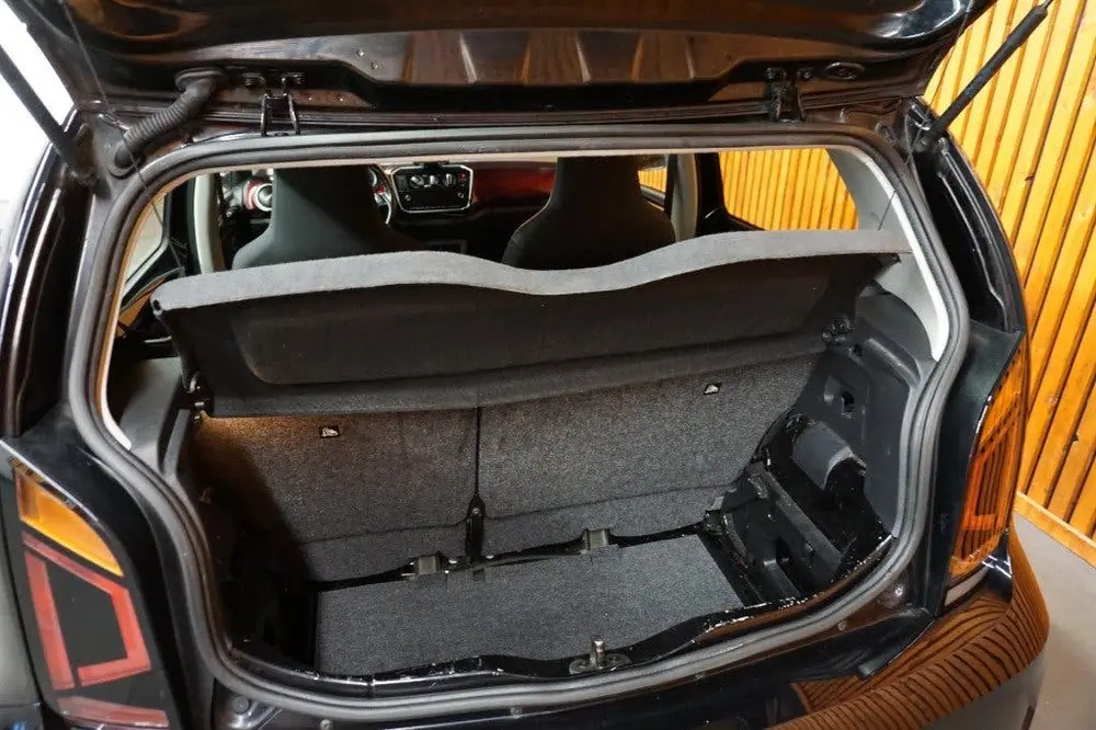 Volkswagen UP 1.0 BMT HIGH UP! uit 2020, foto 8
