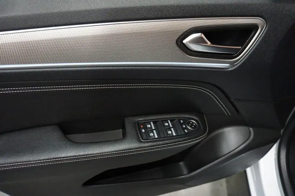 Renault Arkana 1.6 E-T H 145 INTENS Automaat Navi Clima A uit 2021, foto 11