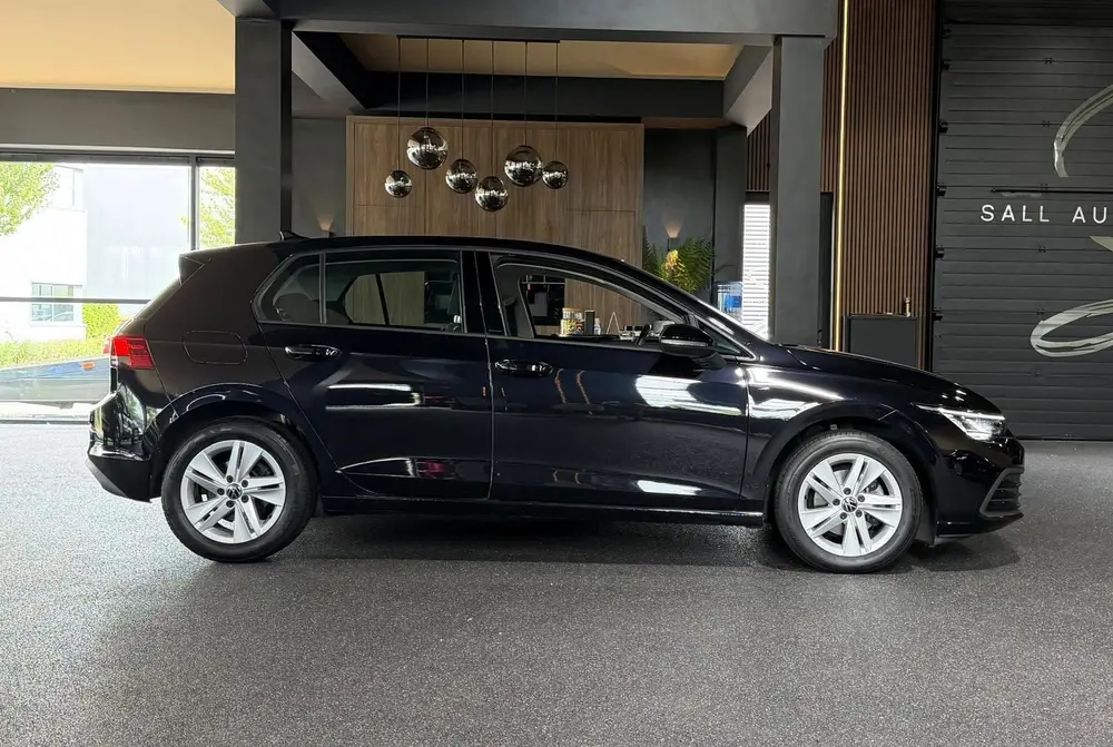 Volkswagen Golf 1.5 TSI Life Business Keyless|pdc|Sfeerverli uit 2022, foto 4