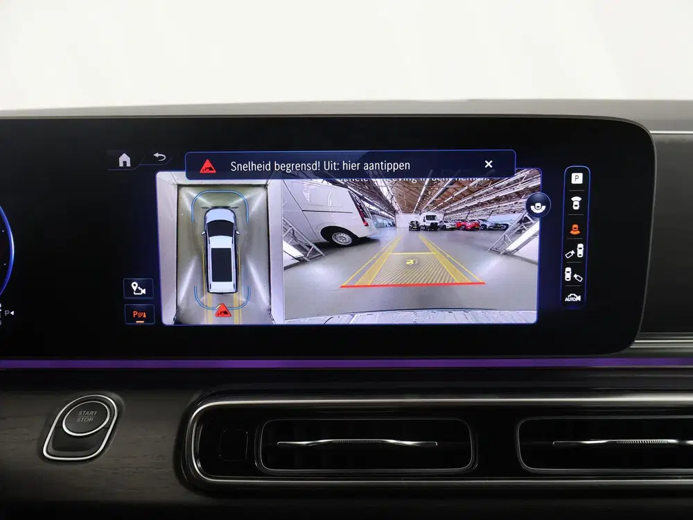 Mercedes-Benz EQV 300 uit 2024, foto 16