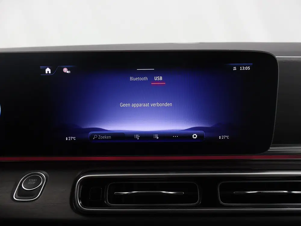 Mercedes-Benz EQV 300 uit 2024, foto 18