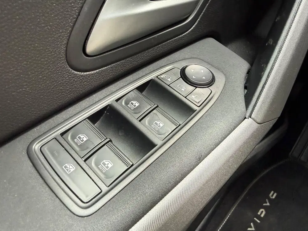 Dacia Bigster 1.8 Hybrid 155 Launch Edition *Schuif uit 2025, foto 17