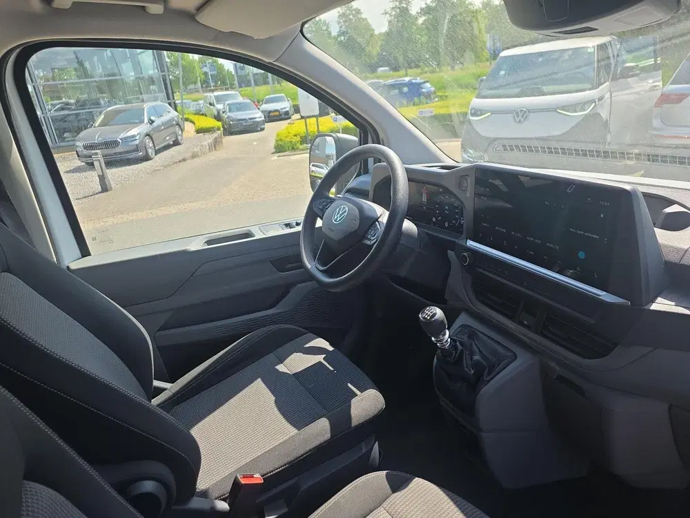 Volkswagen Transporter 2.0 TDI L2H1 30 uit 2025, foto 7