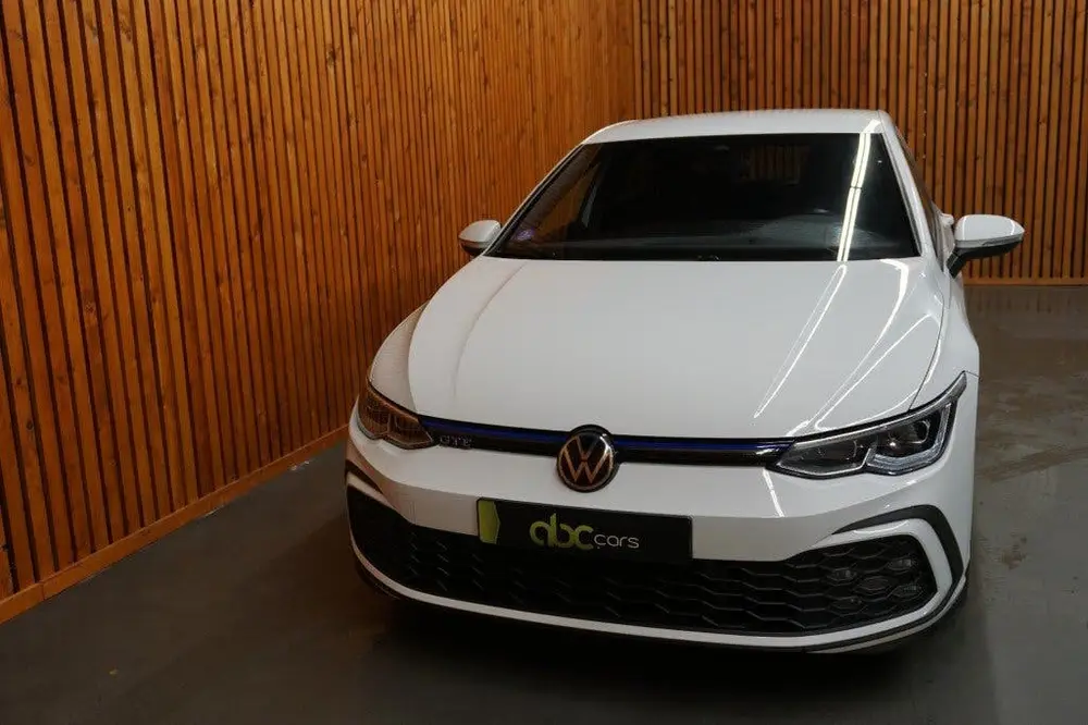Volkswagen GOLF 1.4 EHYBRID GTE uit 2021, foto 2
