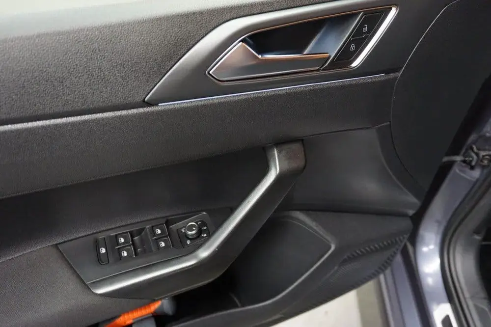 Volkswagen POLO 1.0 TSI R-LINE NAVIGATIE  / APPLE CARPLAY / uit 2022, foto 10