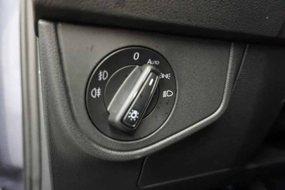 Volkswagen POLO 1.0 TSI R-LINE NAVIGATIE  / APPLE CARPLAY / uit 2022, foto 11