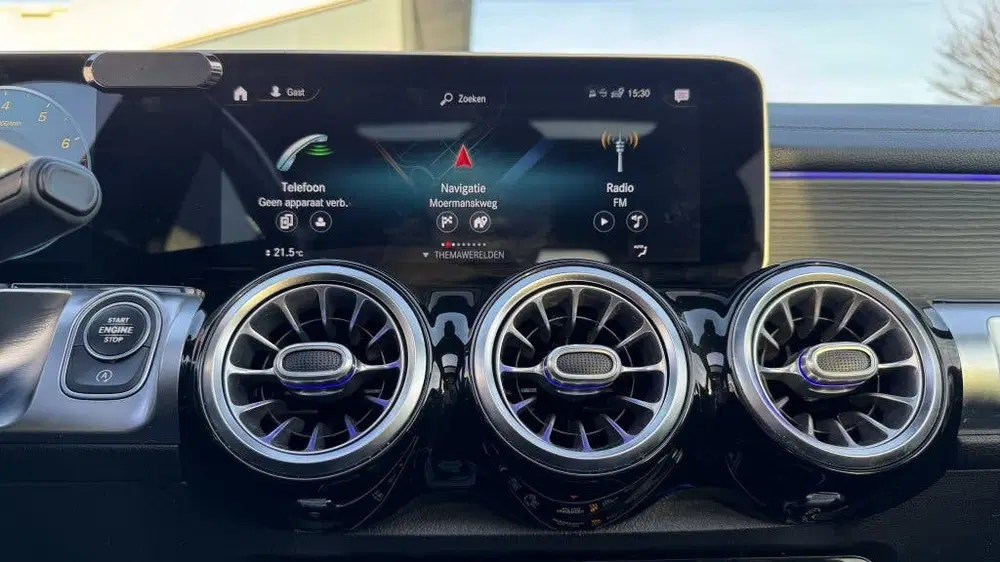 Mercedes-Benz GLB 250 4MATIC Premium uit 2020, foto 18