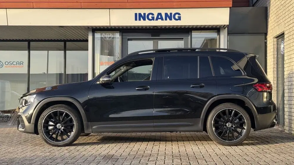 Mercedes-Benz GLB 250 4MATIC Premium uit 2020, foto 2
