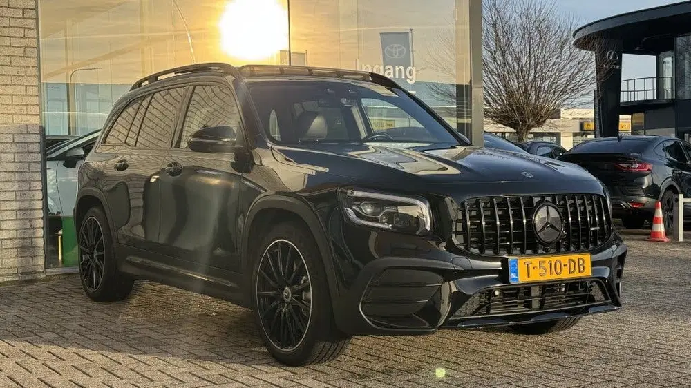 Mercedes-Benz GLB 250 4MATIC Premium uit 2020, foto 3