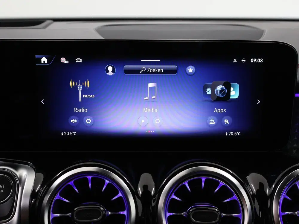 Mercedes-Benz EQB 250+ AMG Line 71 kWh uit 2025, foto 15