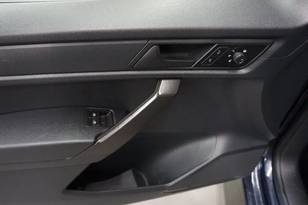 Volkswagen Caddy 2.0 TDI L1H1 BLEUMOTION TRENDLINE uit 2020, foto 12