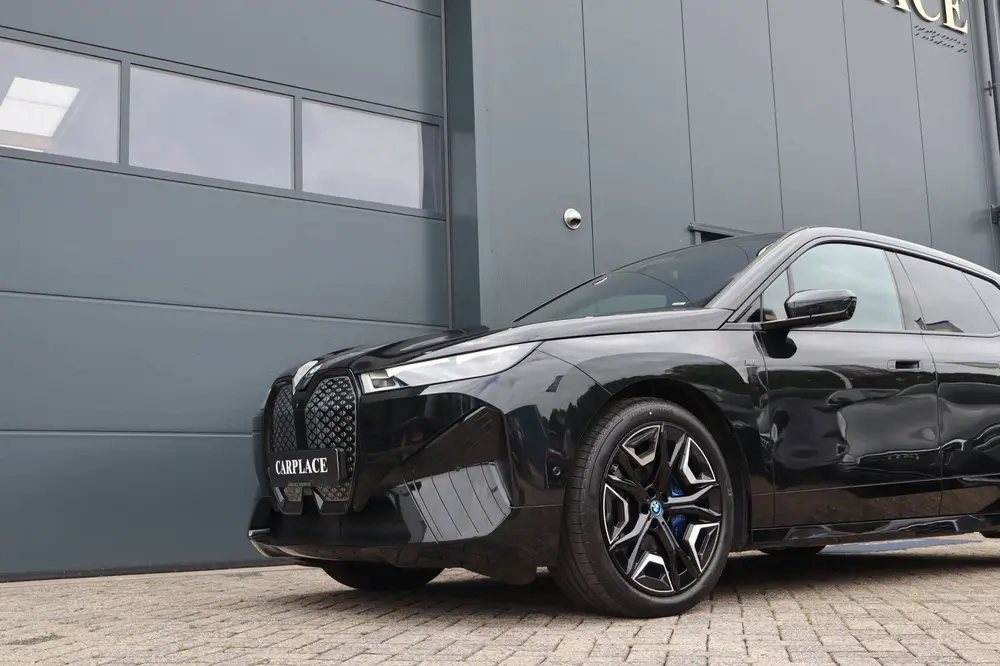 BMW iX M60 High Executive 112 kWh-B&W soundsystee uit 2023, foto 12