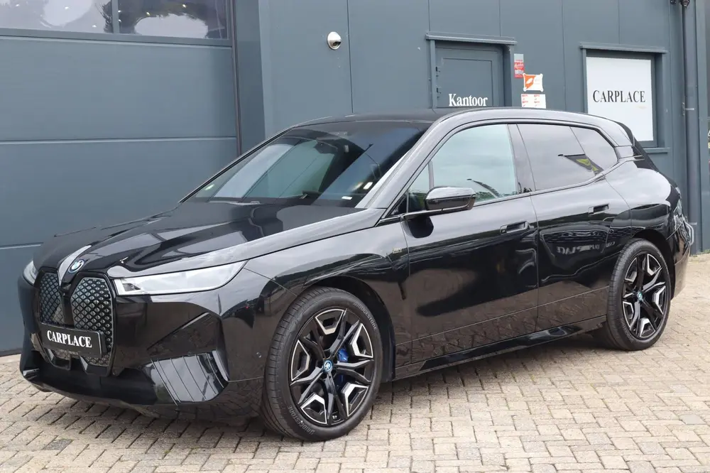 BMW iX M60 High Executive 112 kWh-B&W soundsystee uit 2023, foto 9