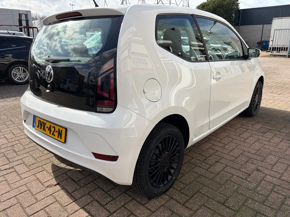 Volkswagen Up! 1.0 uit 2023, foto 6