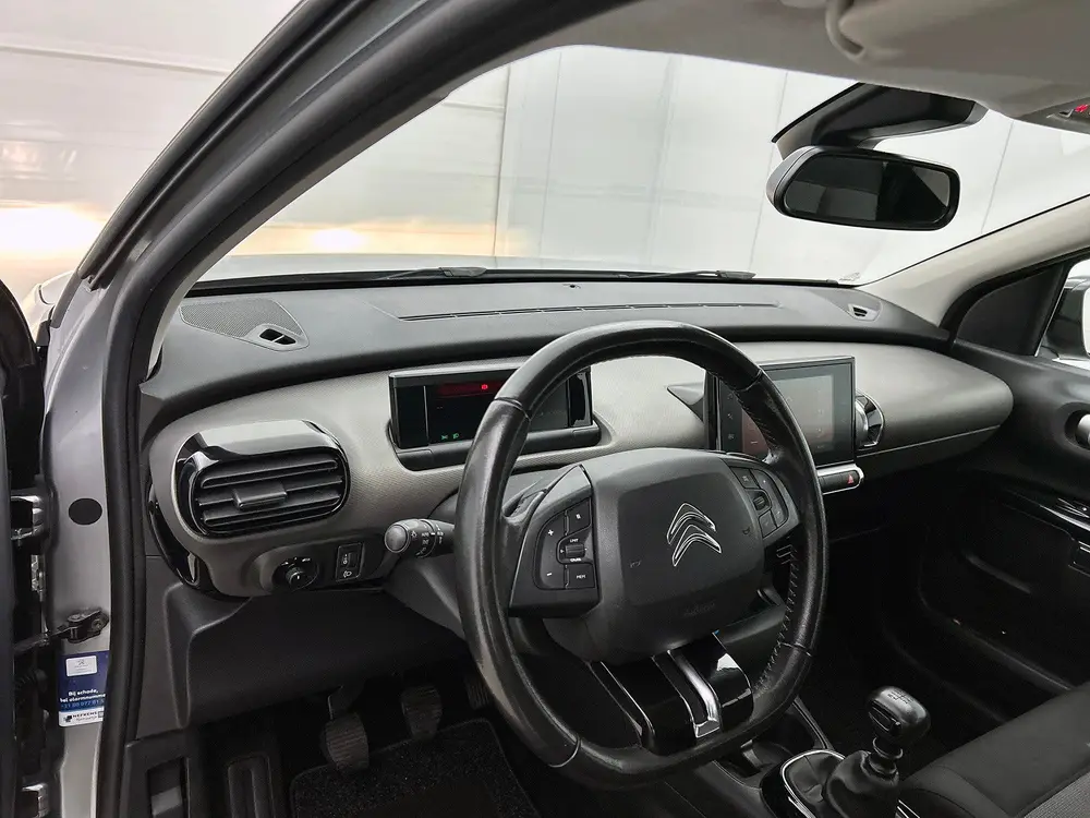 Citroën C4 Cactus 1.2 PureTech Business CarPlay, Navi uit 2019, foto 8