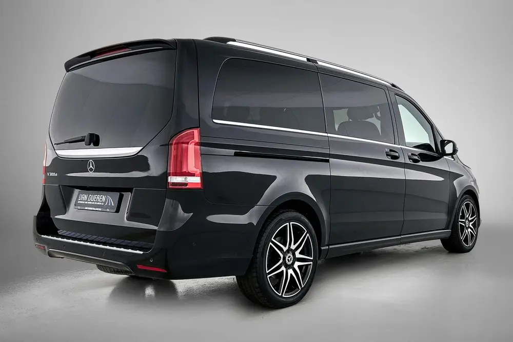 Mercedes-Benz V-Klasse 300d Lang DC Avantgarde AMG DAB uit 2020, foto 7