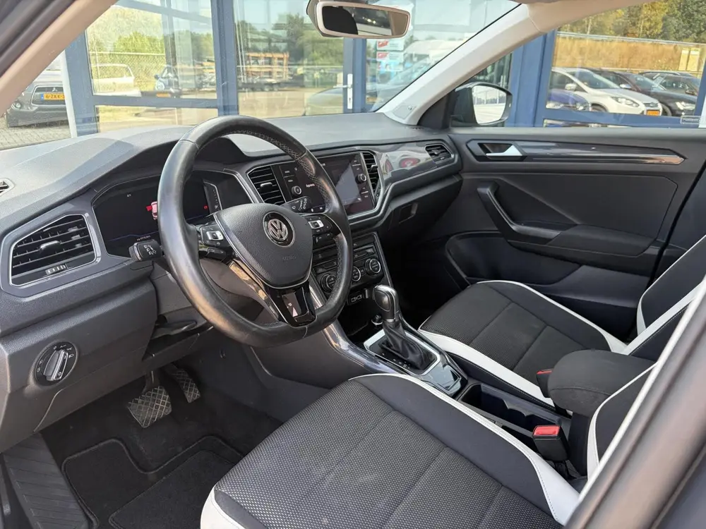 Volkswagen T-Roc 1.5 TSI Sport afneembare trekhaak uit 2019, foto 20