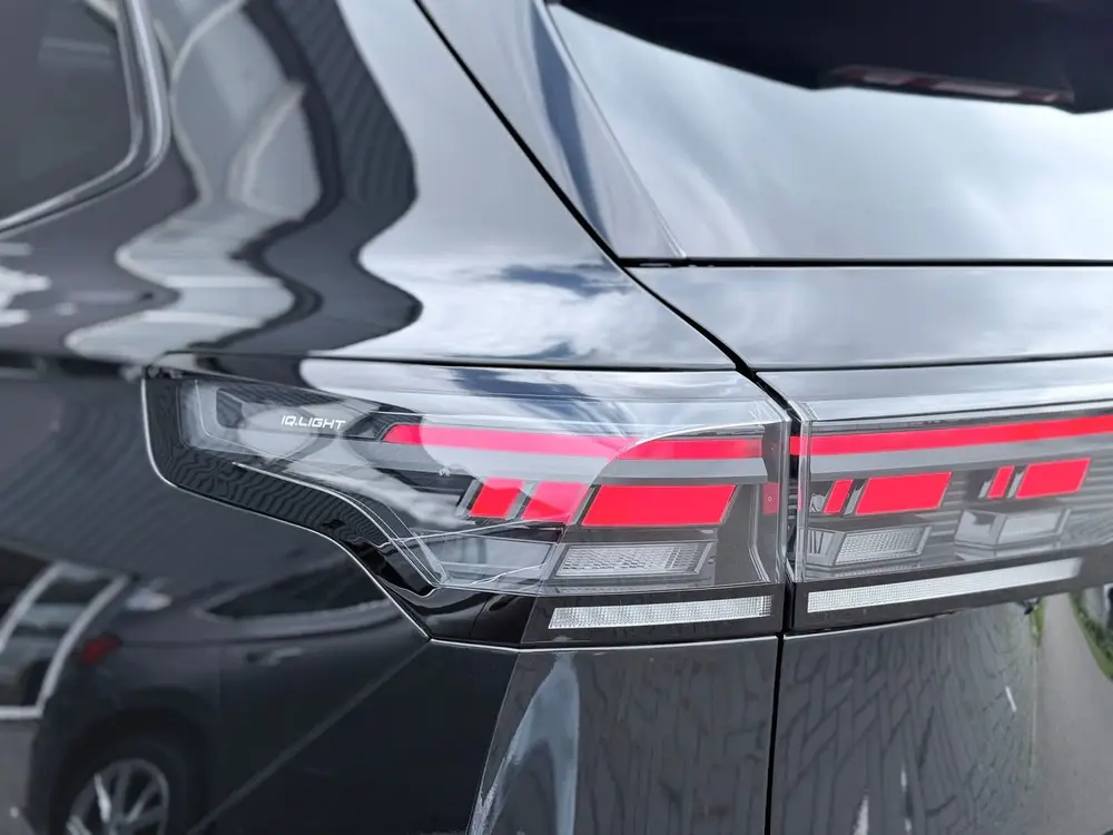 Volkswagen Tiguan 1.5 eTSI R-Line Edition Pano|Head Up|Keyle uit 2025, foto 11