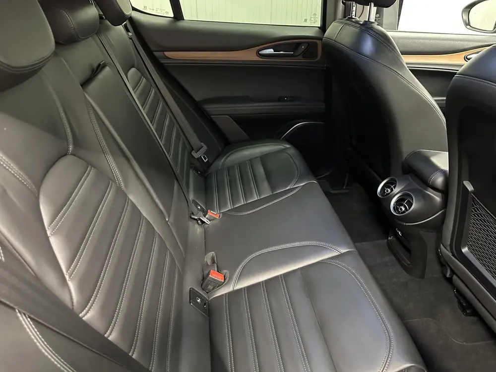 Alfa Romeo Stelvio 2.0 T AWD TREKHAAK LEER NAVI CRUISE ECC. uit 2019, foto 15