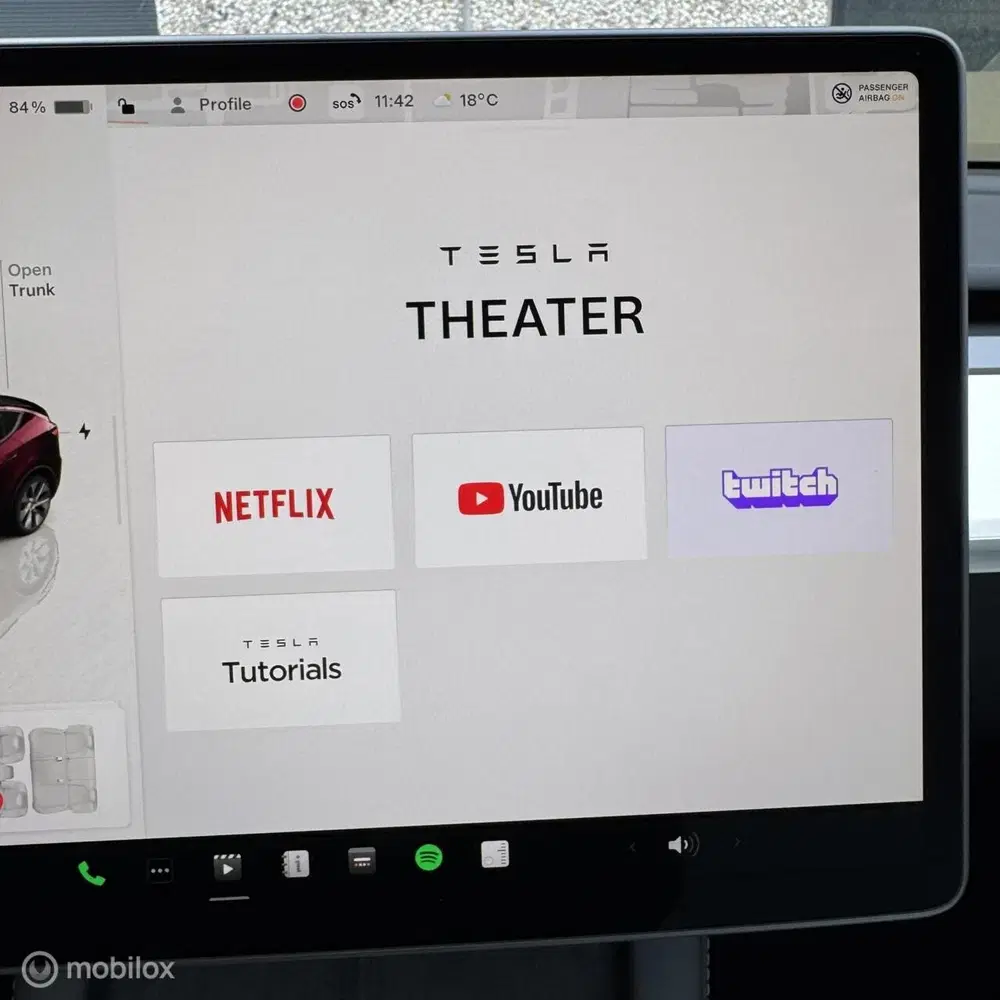 Tesla Model Y Long Range AWD + MMX PACK + IAP +TREKHAAK uit 2023, foto 13