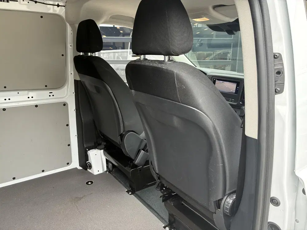 Mercedes-Benz Vito 110 CDI L2 Base uit 2024, foto 20