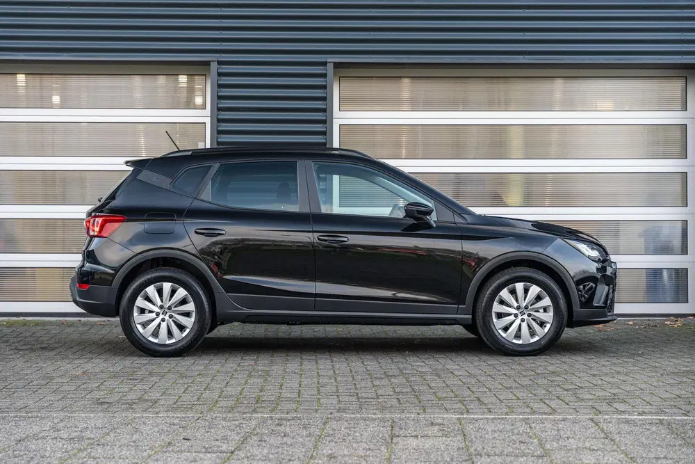 SEAT Arona 1.0 EcoTSI 115pk DSG Style Business Connec uit 2025, foto 3