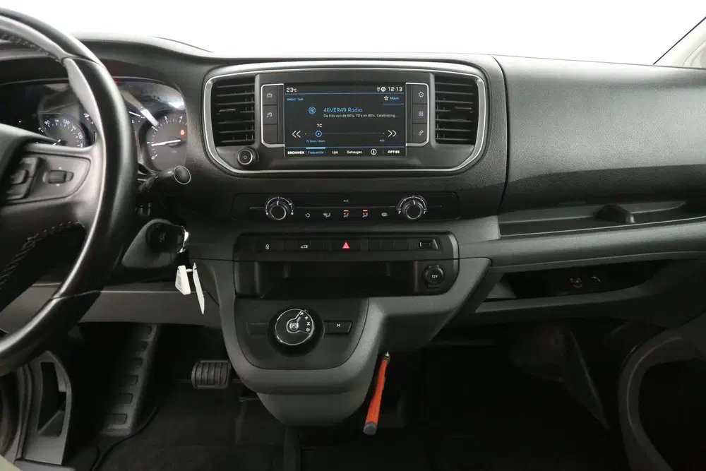 Peugeot Expert 2.0 BlueHDI 145PK L2H1 uit 2022, foto 11