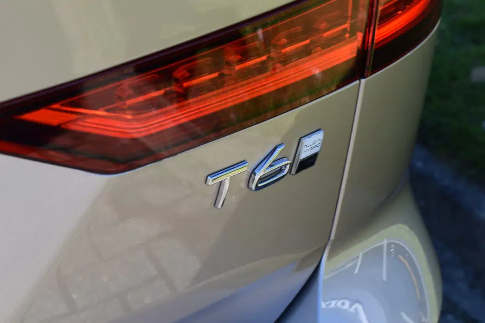 Volvo V60 T6 AWD 350PK Plug-in Hybrid Essential Brig uit 2025, foto 12