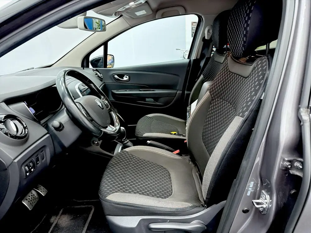 Renault Captur 1.3 TCe Intens - trekhaak compleet & comforta uit 2019, foto 12