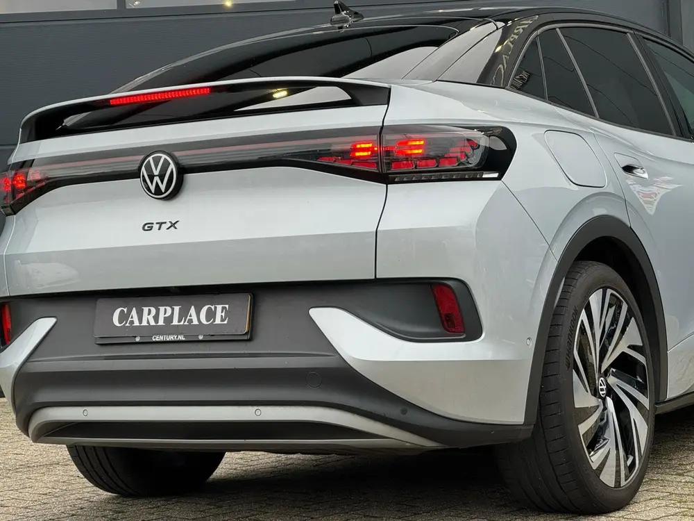 Volkswagen ID.5 GTX 77 kWh uit 2022, foto 12