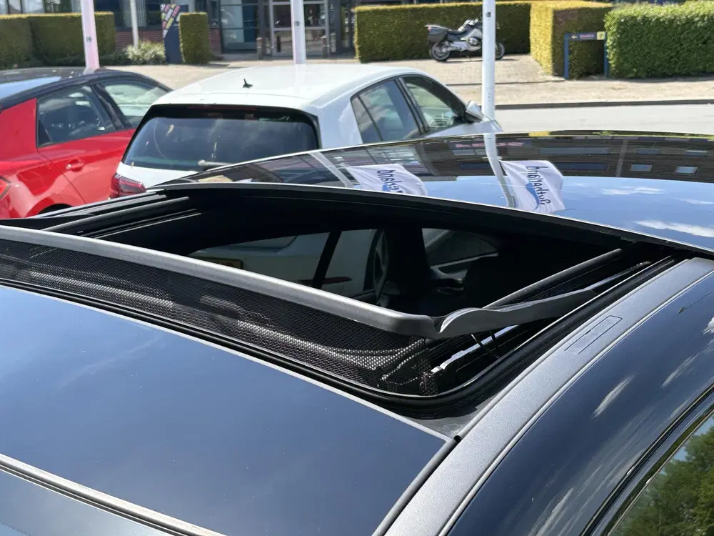 Mercedes-Benz CLA 250 e AMG Line uit 2022, foto 11