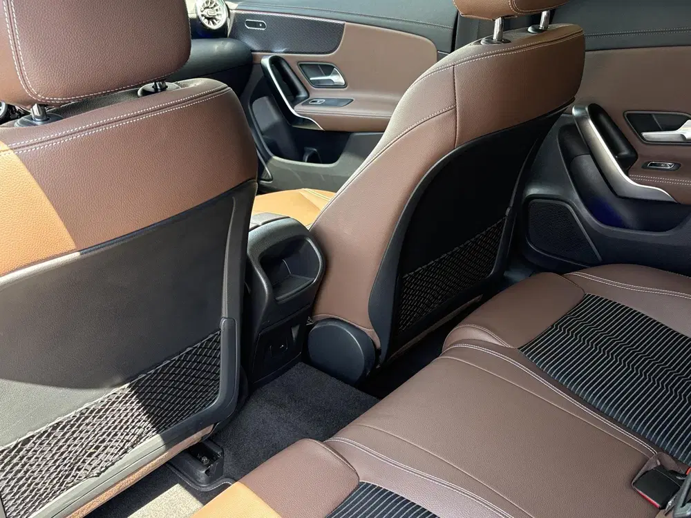 Mercedes-Benz CLA 250 e AMG Line uit 2022, foto 16