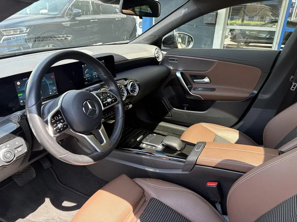 Mercedes-Benz CLA 250 e AMG Line uit 2022, foto 17