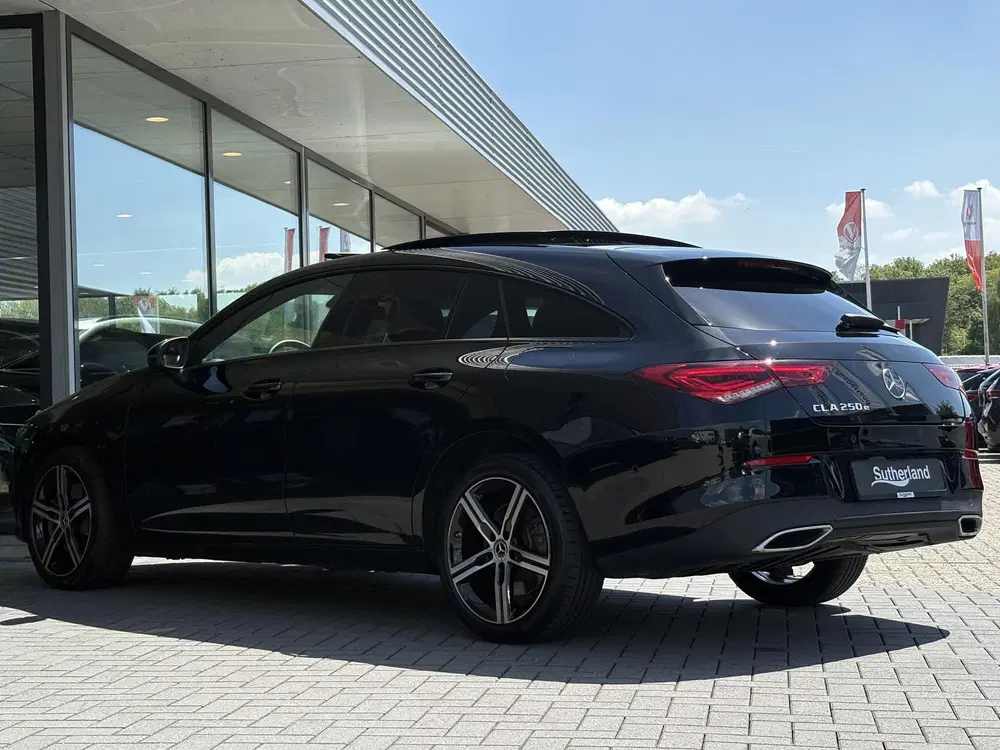 Mercedes-Benz CLA 250 e AMG Line uit 2022, foto 7