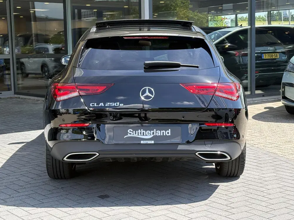 Mercedes-Benz CLA 250 e AMG Line uit 2022, foto 8