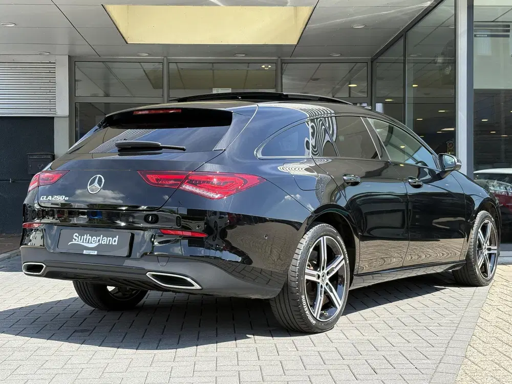 Mercedes-Benz CLA 250 e AMG Line uit 2022, foto 9