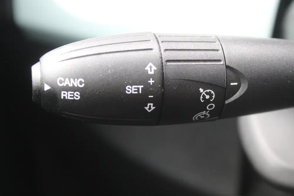 Fiat 500 1.0 Hybrid Cruise control l Navigatie l Ap uit 2023, foto 13