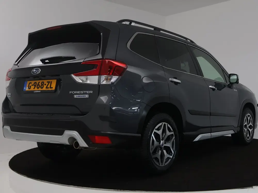 Subaru Forester 2.0i e-BOXER Luxury | 1870 kg Trekgewicht | uit 2019, foto 3