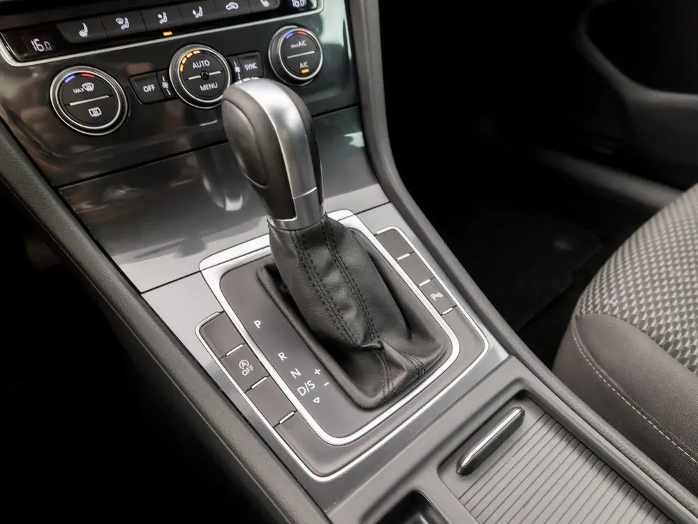 Volkswagen Golf 1.0 TSI Sportline Automaat (APPLE CARPLAY, G uit 2019, foto 11